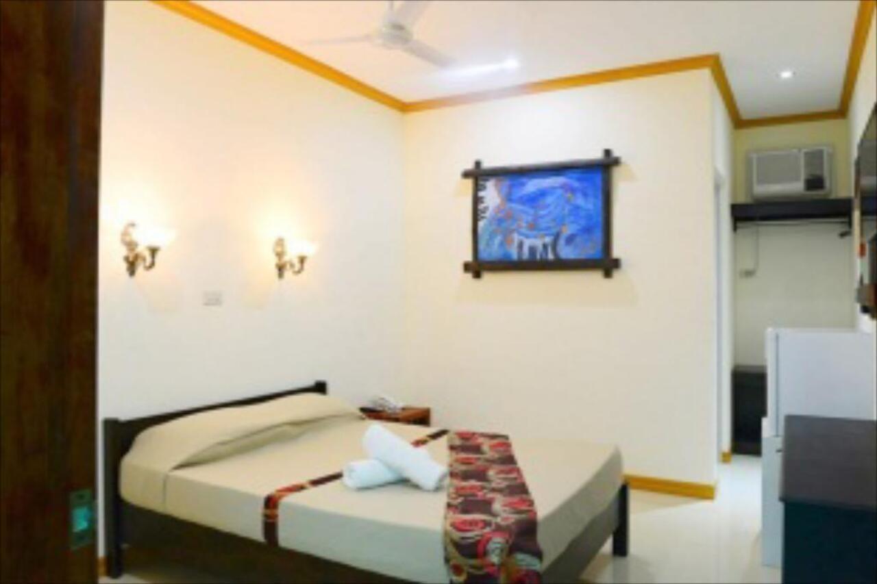 Reddoorz Premium Near Pristine Beach بويرتو برينسيسا المظهر الخارجي الصورة