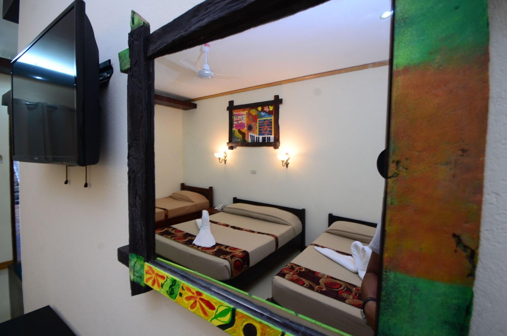 Reddoorz Premium Near Pristine Beach بويرتو برينسيسا المظهر الخارجي الصورة