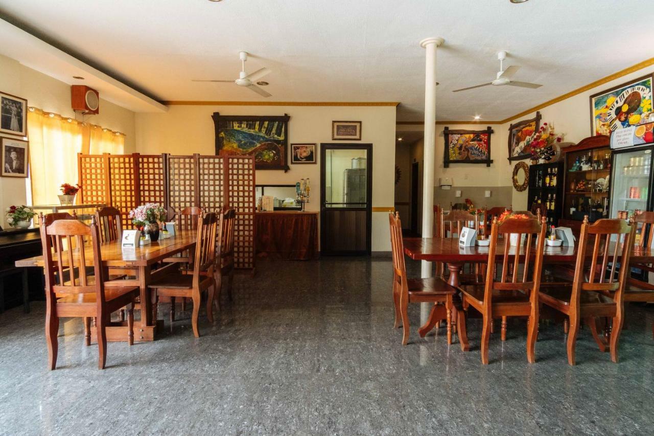 Reddoorz Premium Near Pristine Beach بويرتو برينسيسا المظهر الخارجي الصورة